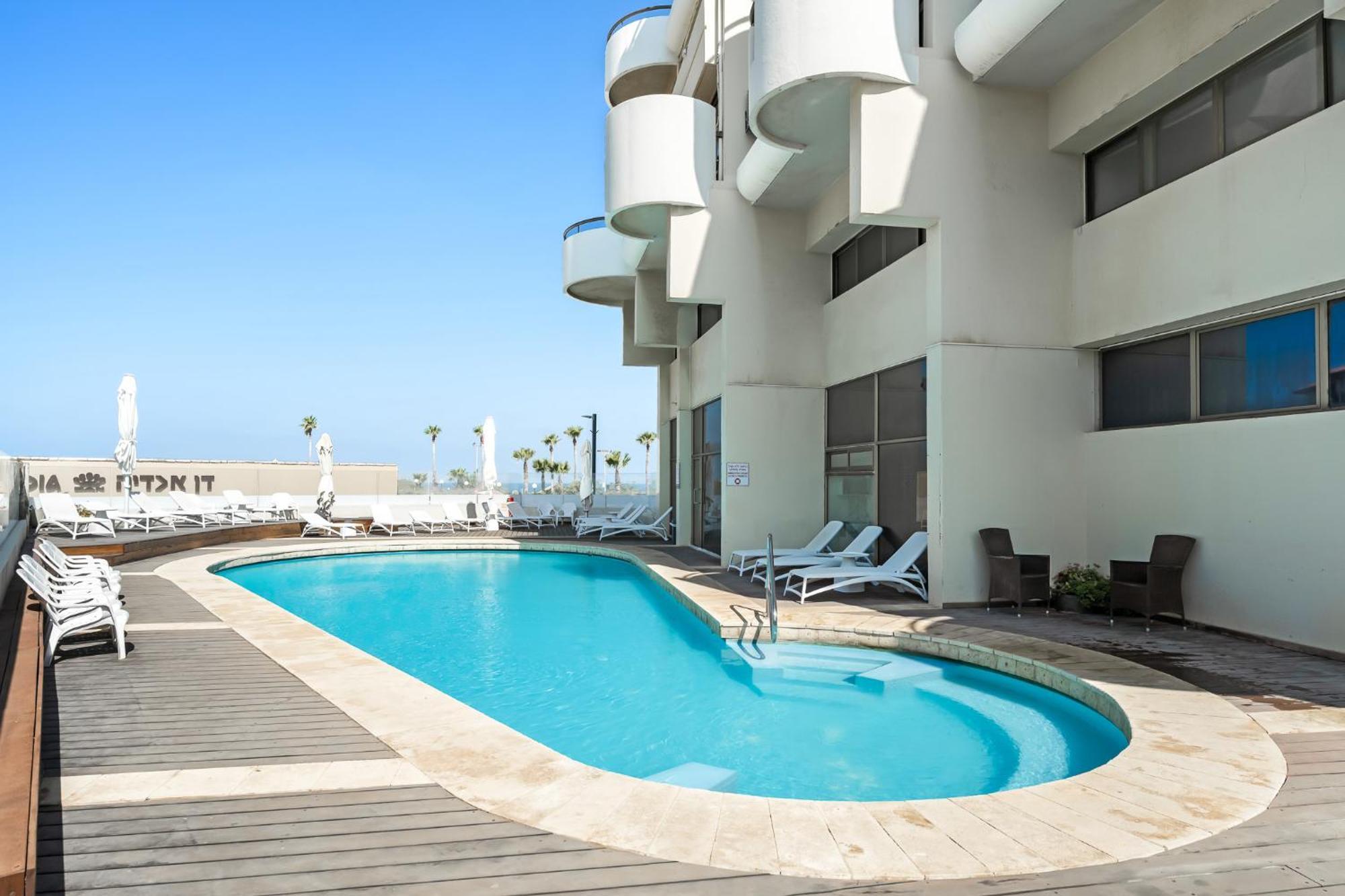 Elegant Duplex With Parking By Beachfront Stay Herzelia Eksteriør billede